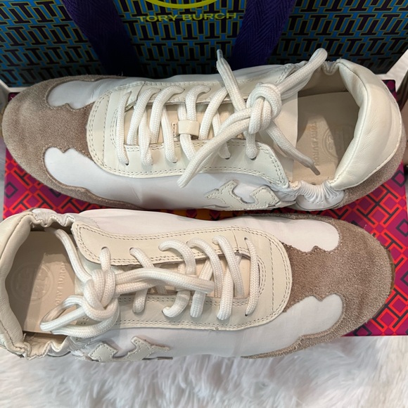 🎉HPx2🎉 Tory Burch Vintage Double T Trainer Sneakers - Picture 8 of 13